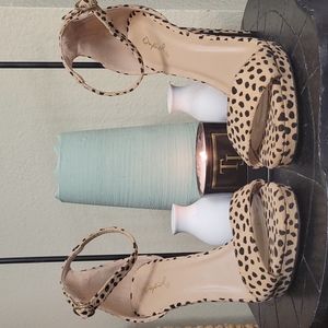 Super cute Qupid animal print heels worn once